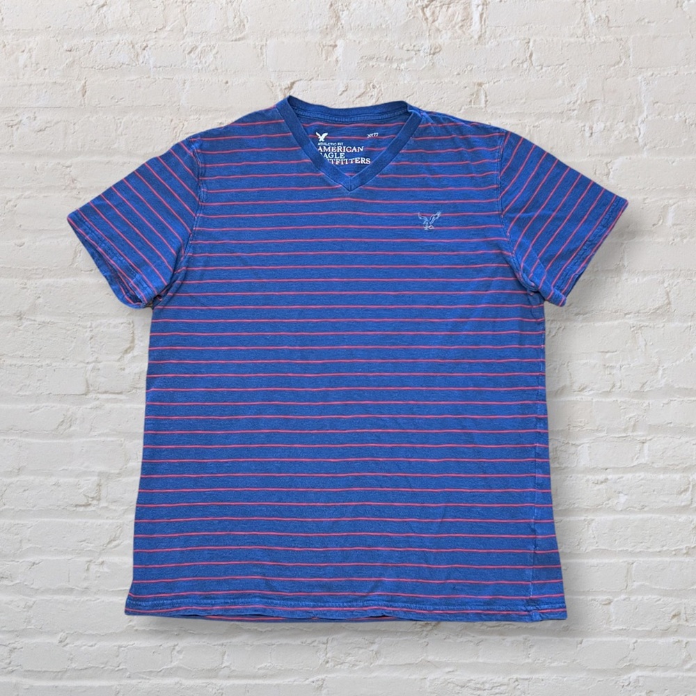 American Eagle Outfitters | V-Neck T-Shirt | Athletic Fit | Stripes